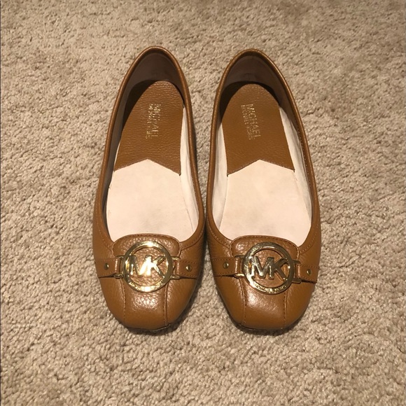 🤎 MICHAEL KORS Leather Moccasin Ballet Flat Slip-on Loafer (Sz 7.5) - Picture 2 of 8